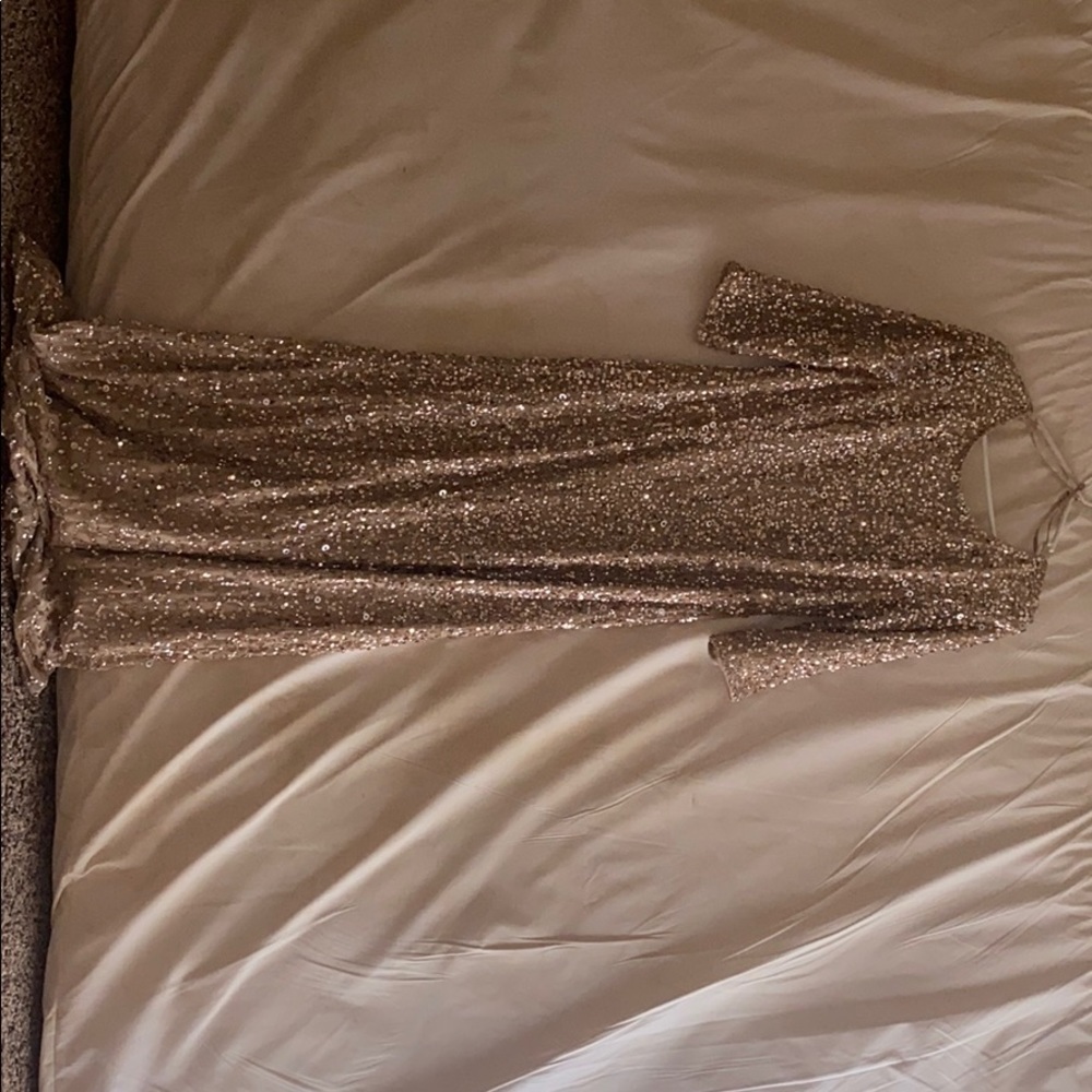 Evening gown - Picture 1 of 1